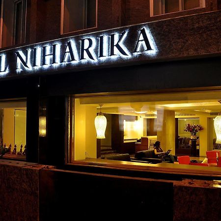כלכותה Hotel Niharika מראה חיצוני תמונה